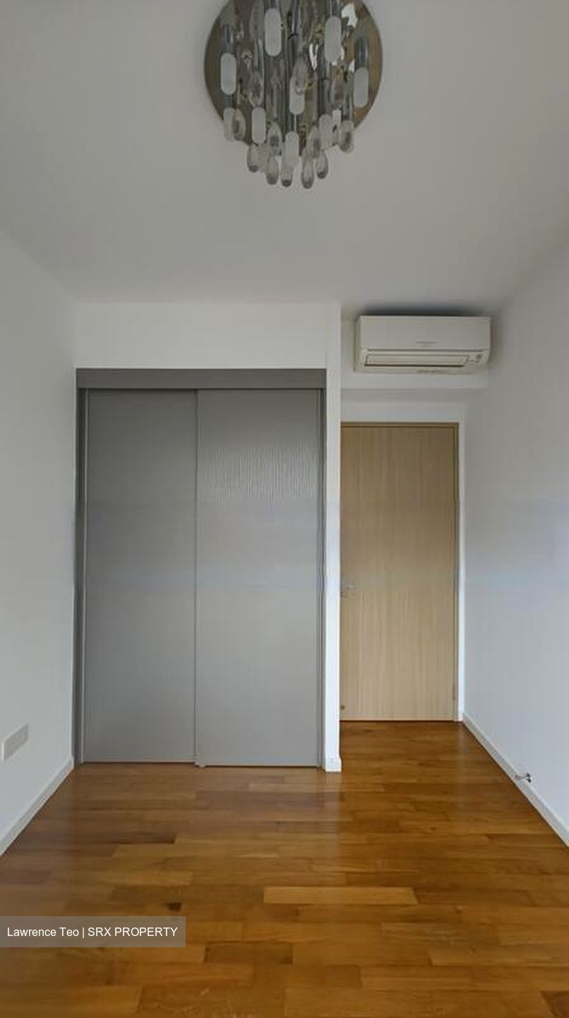 Boathouse Residences (D19), Condominium #485604701